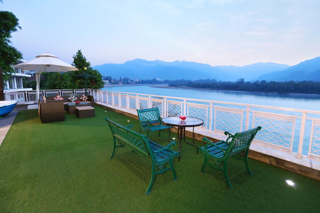 Ganga Kinare- A Riverside Boutique Resort, Rishikesh Exterior photo